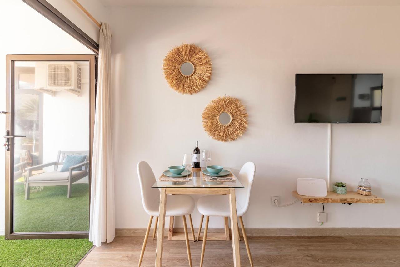 Beach House Playa Del Ingles San Bartolomé المظهر الخارجي الصورة